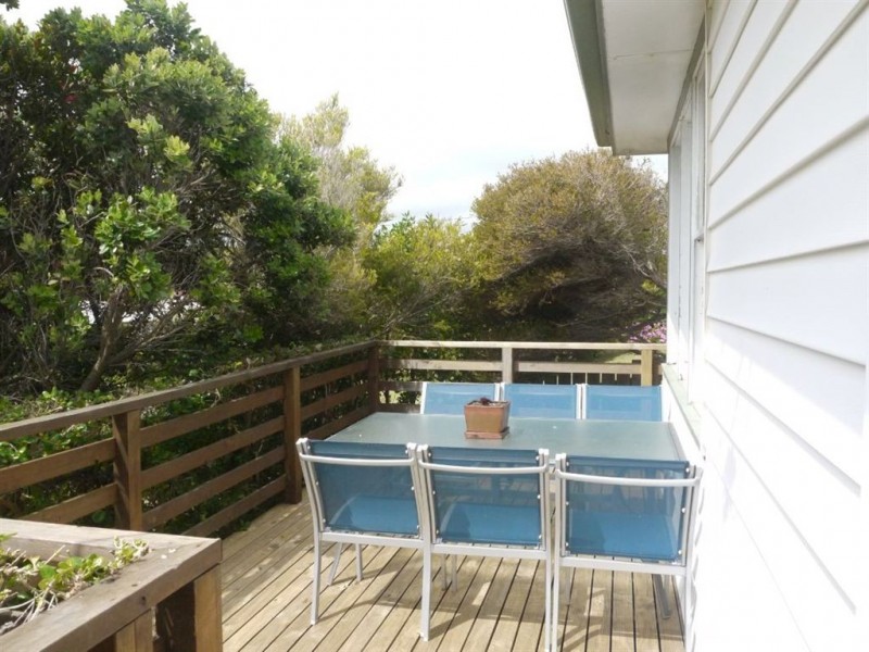 12 John Street, Currie TAS 7256