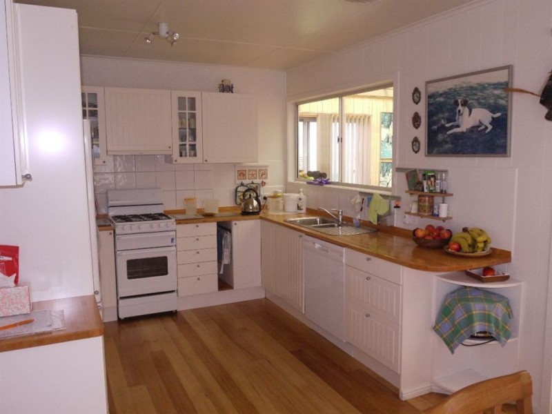 10 Currie Road, Grassy TAS 7256