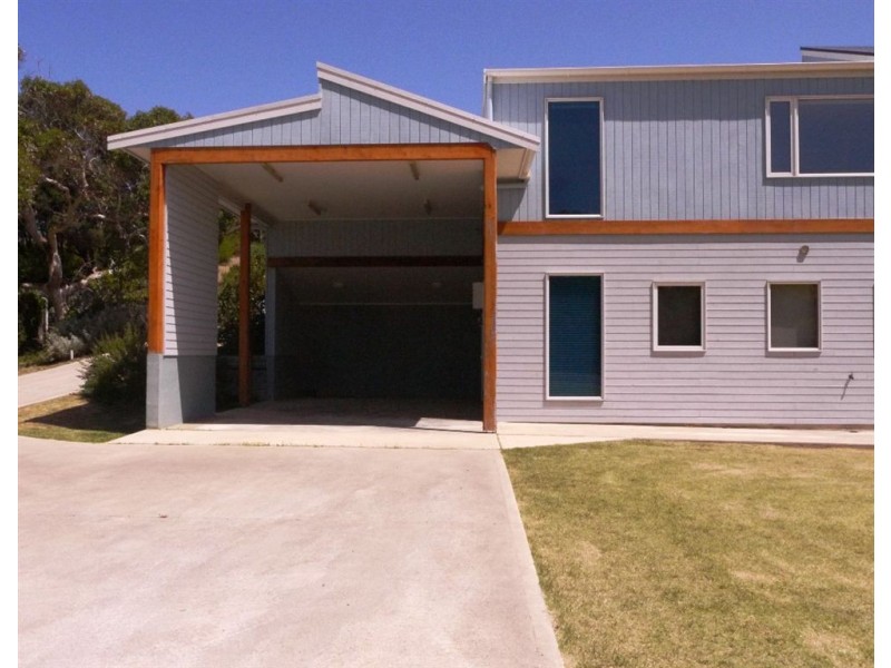 6 Edward Street, Currie TAS 7256