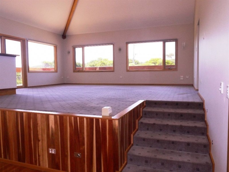 6 Edward Street, Currie TAS 7256