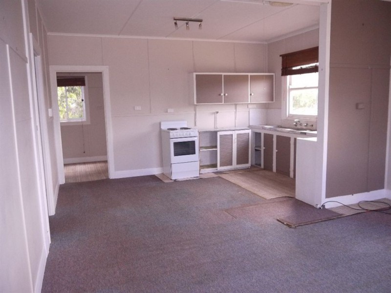 85 Main Street, Currie TAS 7256