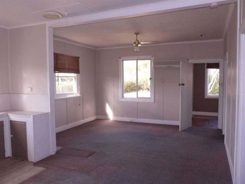 85 Main Street, Currie TAS 7256