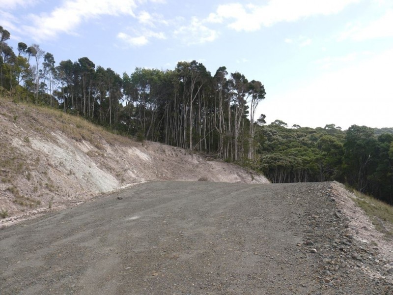 2 Millwood Road, Naracoopa TAS 7256