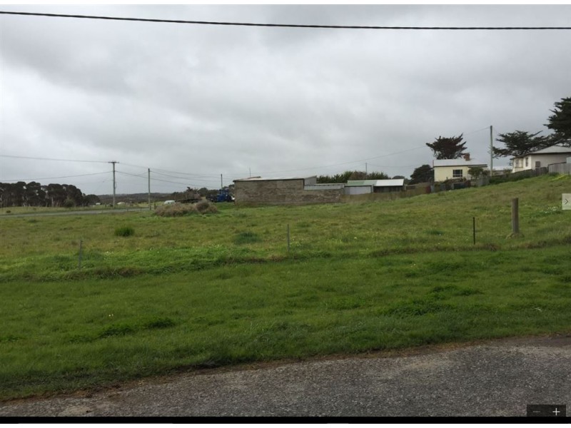 lot 1 – 4 Rifle Range Road, Currie TAS 7256