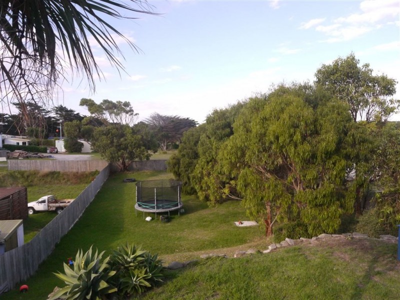 26 Edward Street, Currie TAS 7256