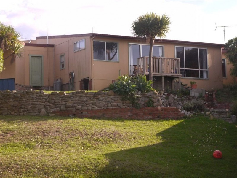 26 Edward Street, Currie TAS 7256