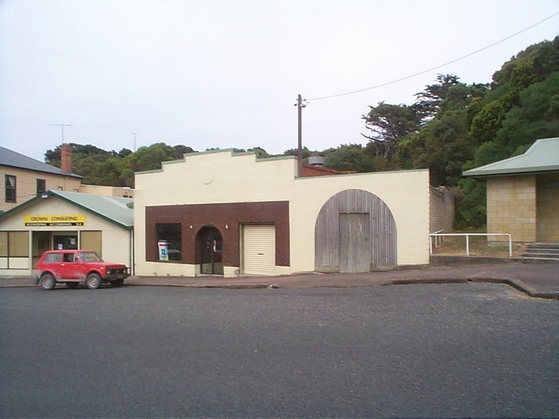 17-19 Main Street, Currie TAS 7256