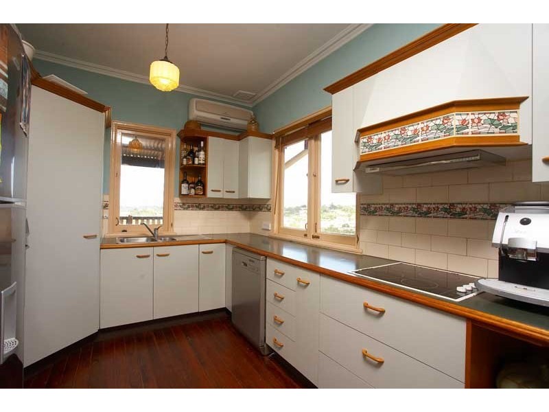 1 Progress Parade, Grange QLD 4051