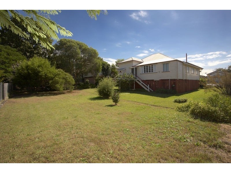 18 Ellesmere, Yeronga QLD 4104