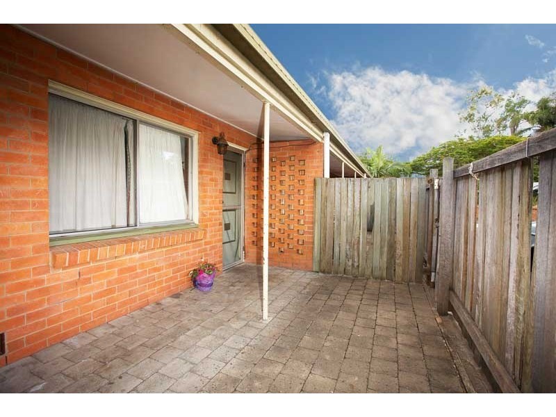 11 Crichton Street, Yeerongpilly QLD 4105