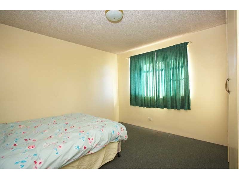 2/10 Cross Street, Fairfield QLD 4103