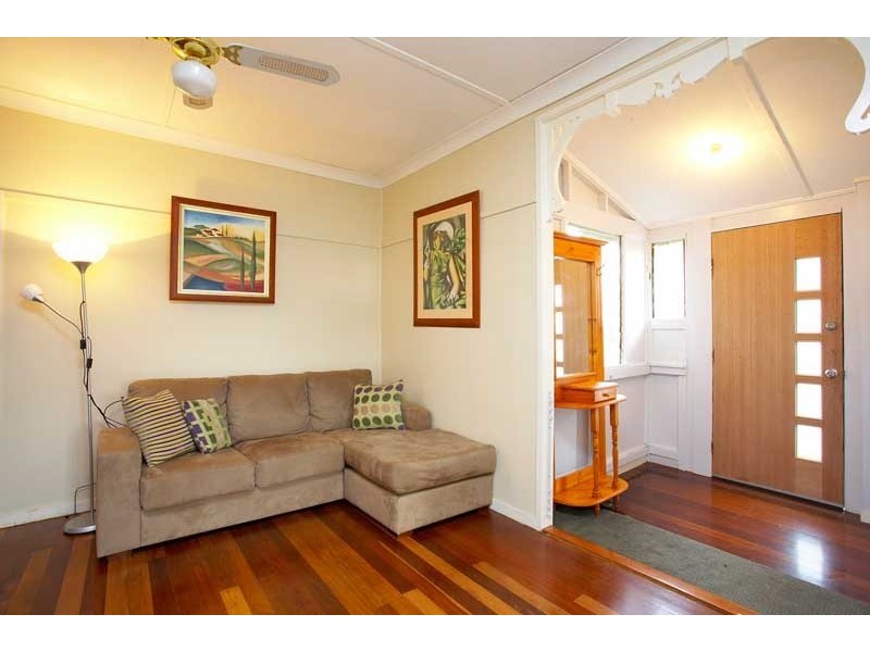 47 Fegen Drv, Moorooka QLD 4105