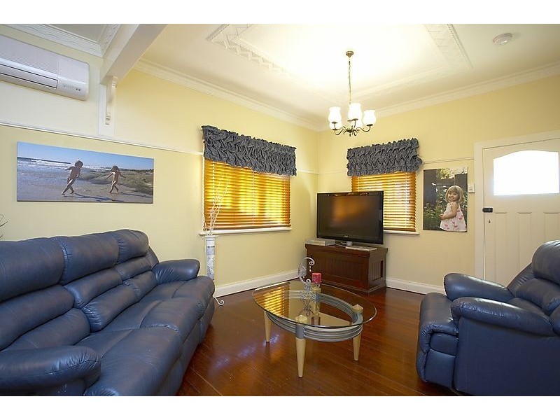 85 Goodwin Terrace, Moorooka QLD 4105