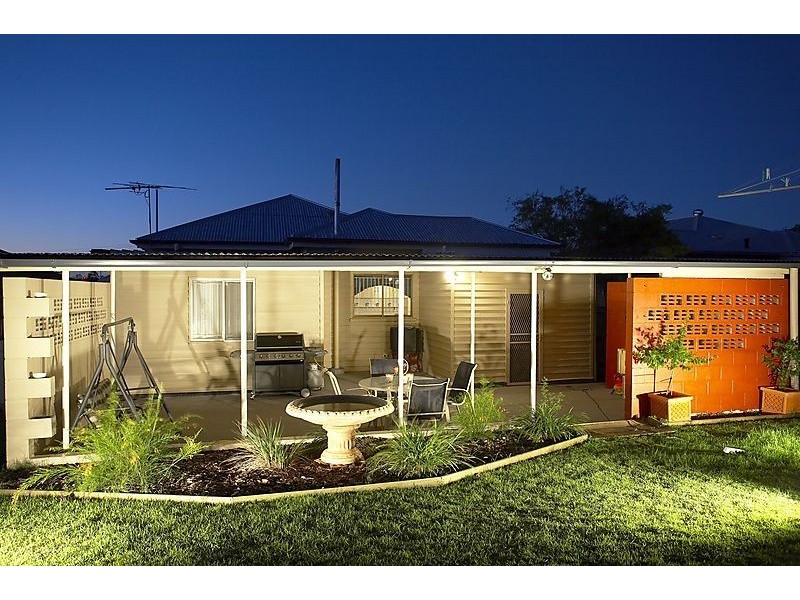 85 Goodwin Terrace, Moorooka QLD 4105