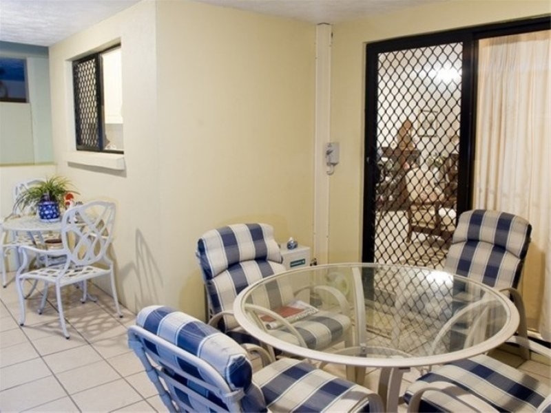 4/3 Shottery Street, Yeronga QLD 4104