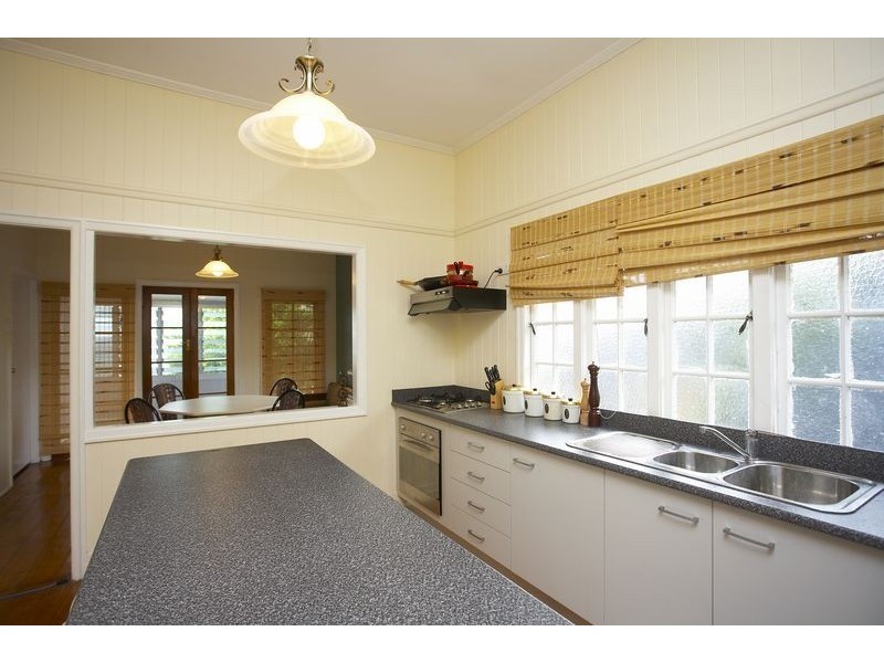 10 Elliott St, Woolloongabba QLD 4102