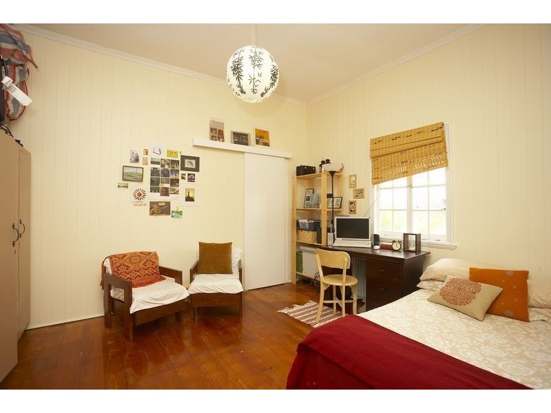 10 Elliott St, Woolloongabba QLD 4102