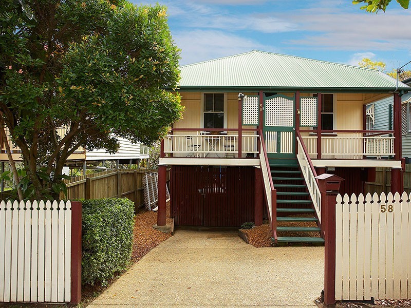 58 Chaucer St, Moorooka QLD 4105