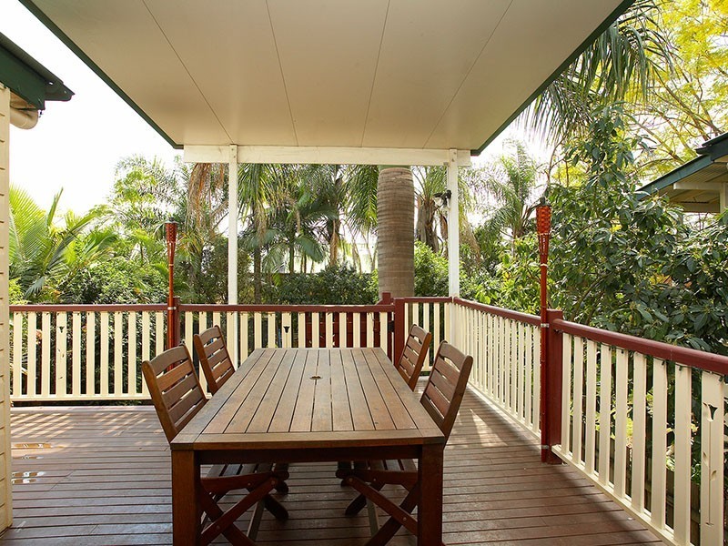 58 Chaucer St, Moorooka QLD 4105