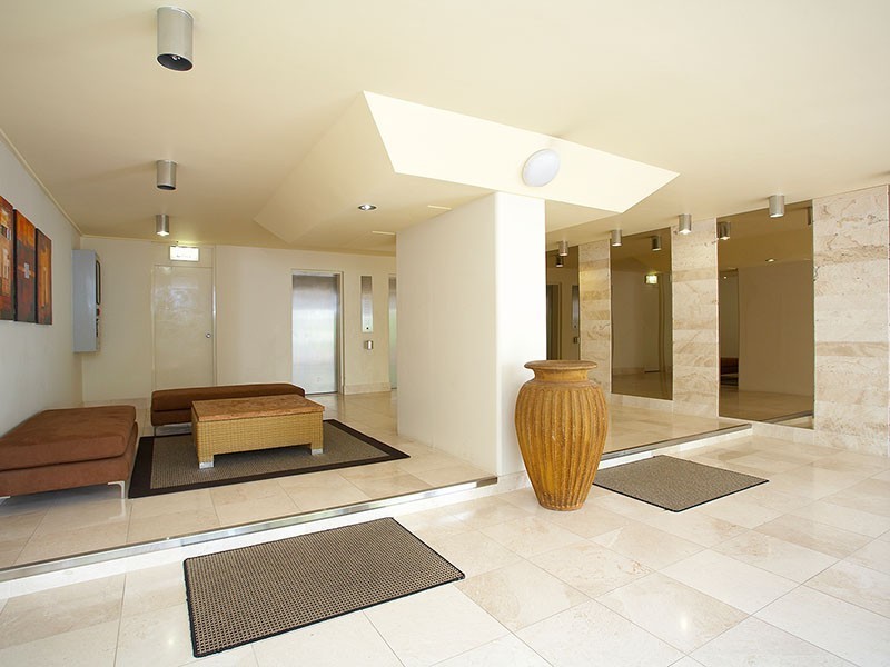 82/32 Riverview Pde, Surfers Paradise QLD 4217
