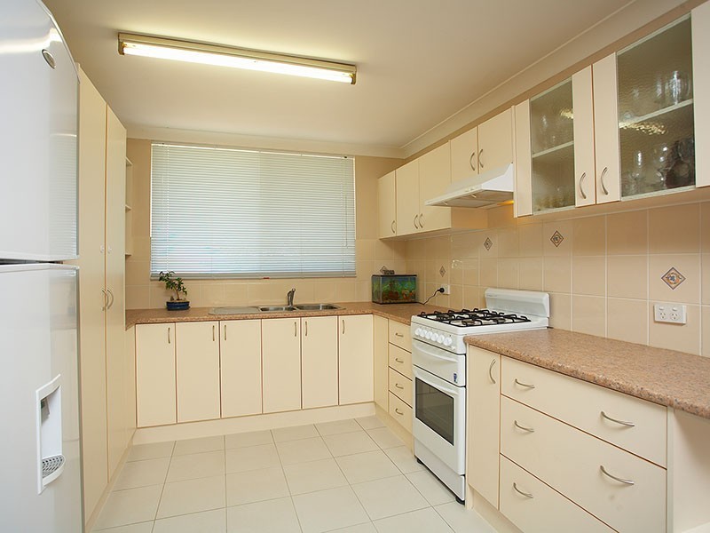 68 Chaucer St, Moorooka QLD 4105