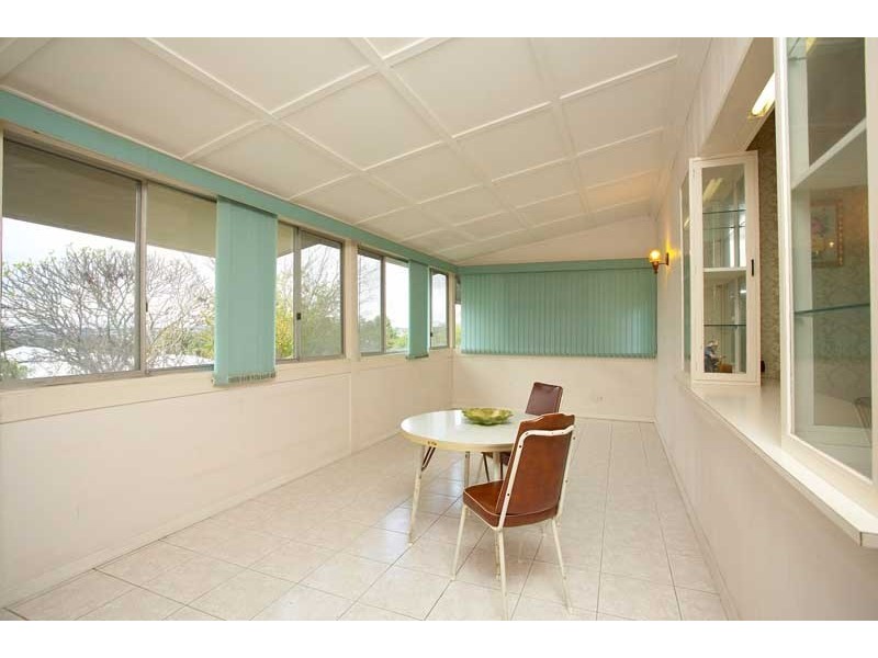 54 Tarragindi Rd, Tarragindi QLD 4121