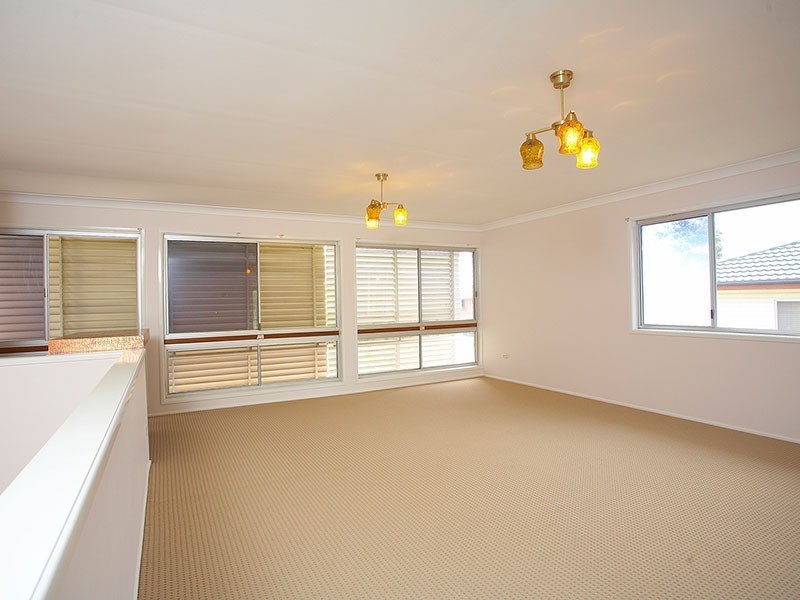 1 Peringa St, Coopers Plains QLD 4108