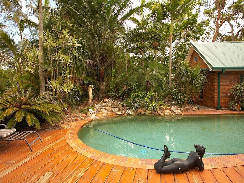 54 Jacaranda Ave, Boronia Heights QLD 4124