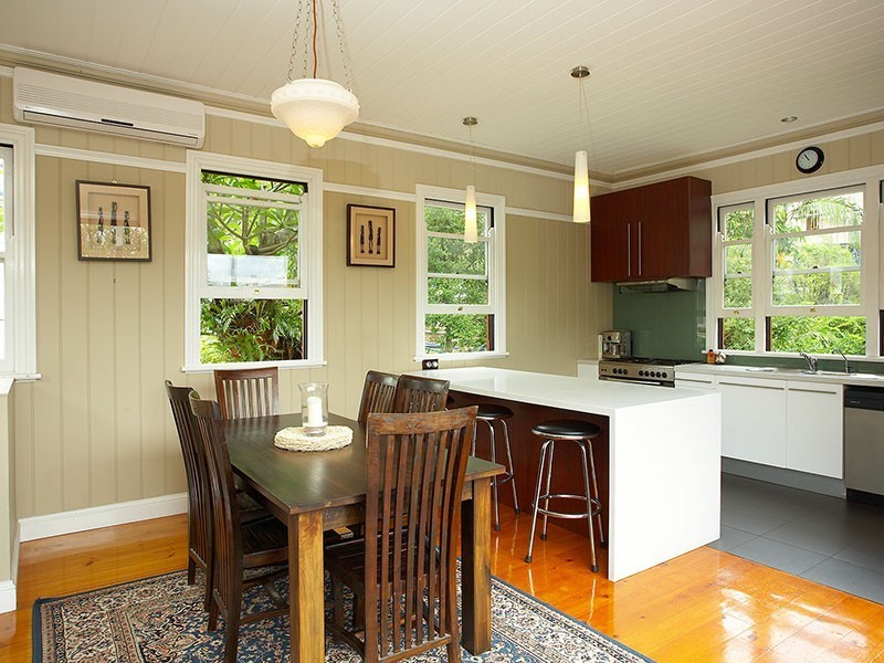 9 Catherine St, Woolloongabba QLD 4102