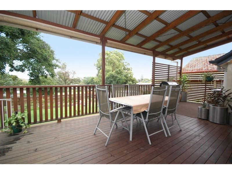 25 Robinson Street, Moorooka QLD 4105