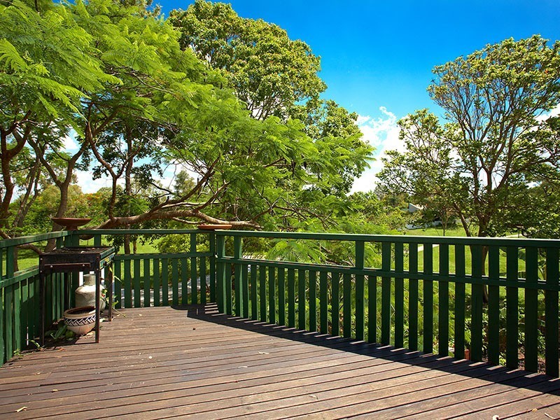 219 Graceville Ave, Graceville QLD 4075