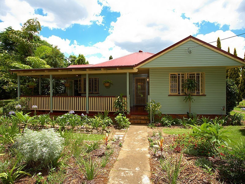 44 Clifton St, Moorooka QLD 4105