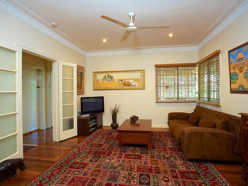 44 Clifton St, Moorooka QLD 4105
