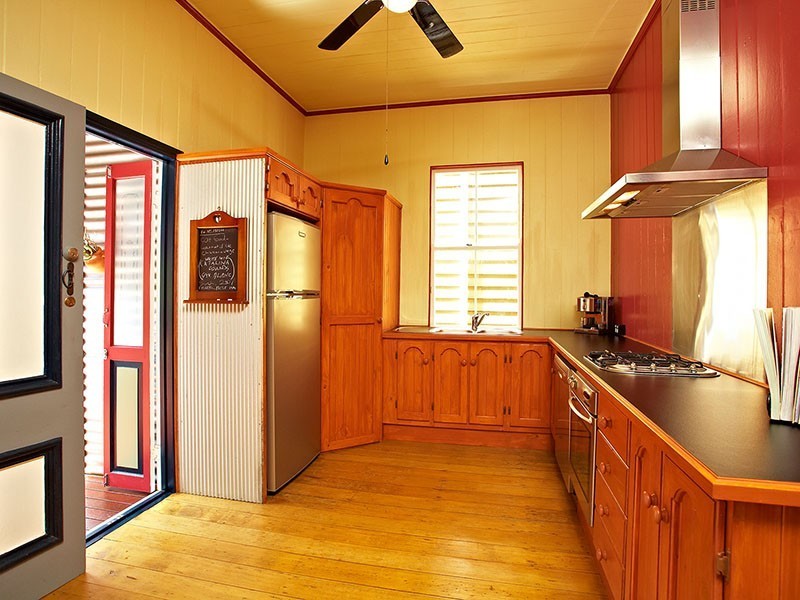 23 Clyde St, Brisbane QLD 4000