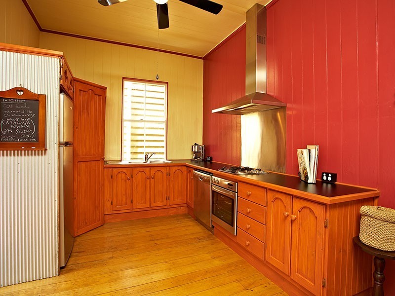 23 Clyde St, Brisbane QLD 4000