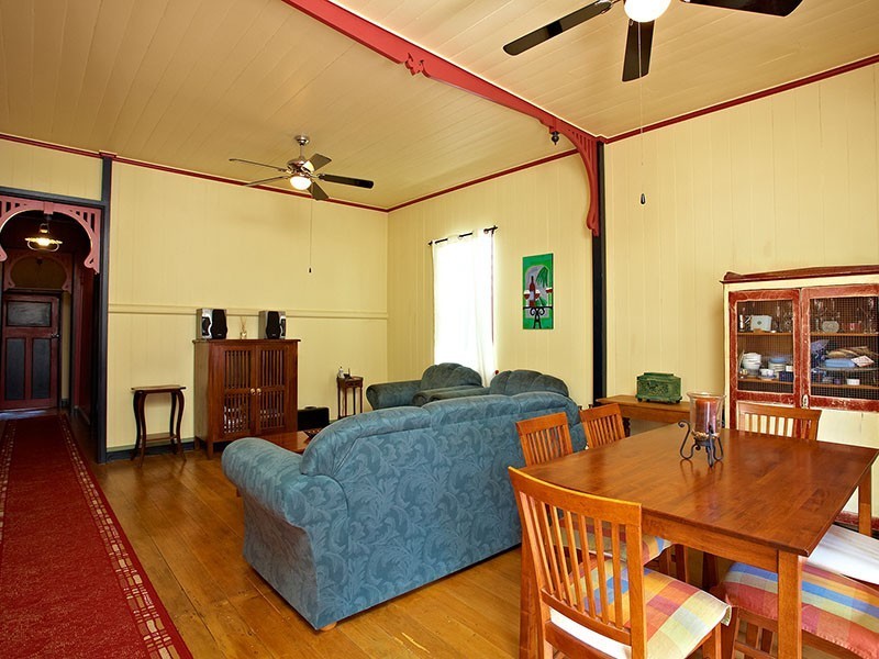 23 Clyde St, Brisbane QLD 4000