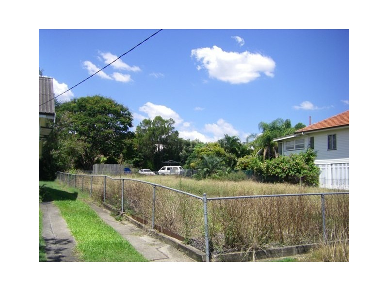 16 McIvor Street, Annerley QLD 4103
