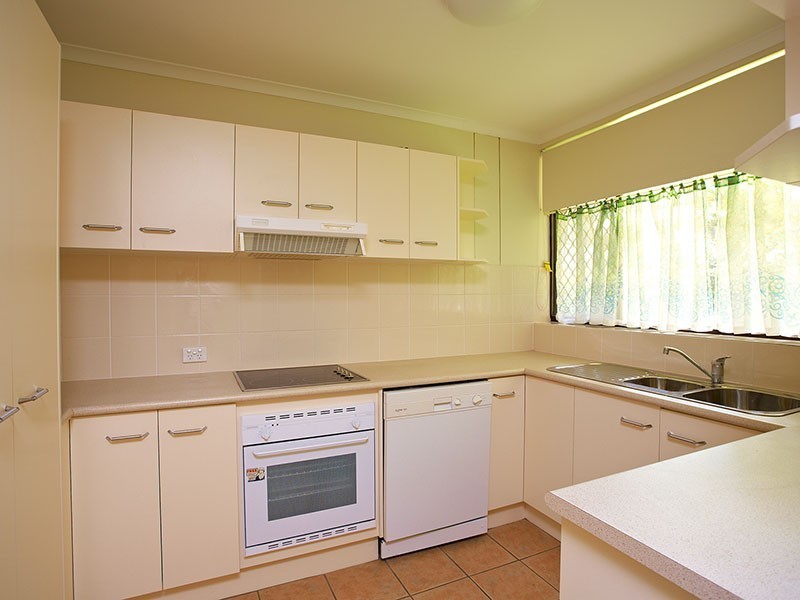 11 Shottery St, Yeronga QLD 4104