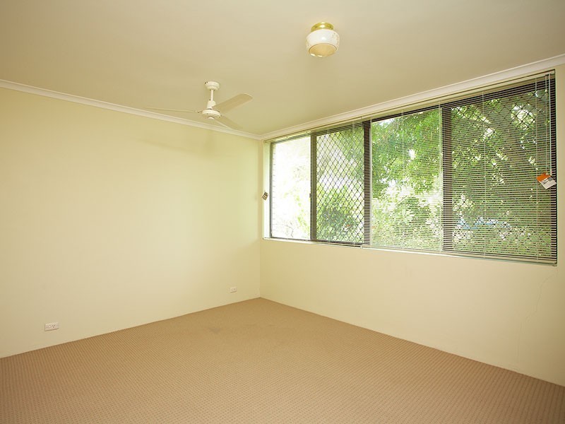 11 Shottery St, Yeronga QLD 4104