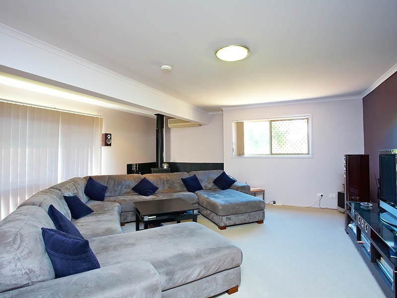 37 Nicholson Ave, Salisbury QLD 4107