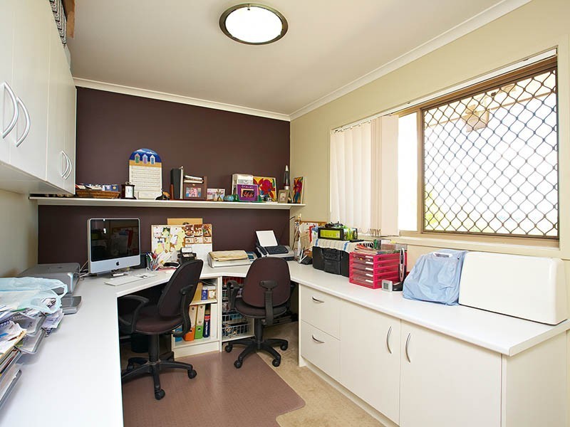 37 Nicholson Ave, Salisbury QLD 4107