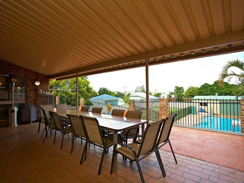 37 Nicholson Ave, Salisbury QLD 4107