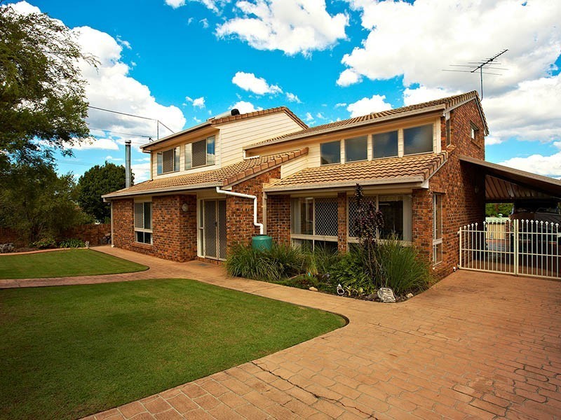 37 Nicholson Ave, Salisbury QLD 4107