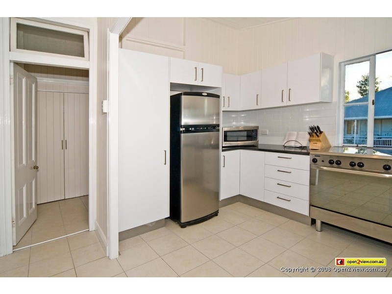 120 Ekibin Rd, Annerley QLD 4103