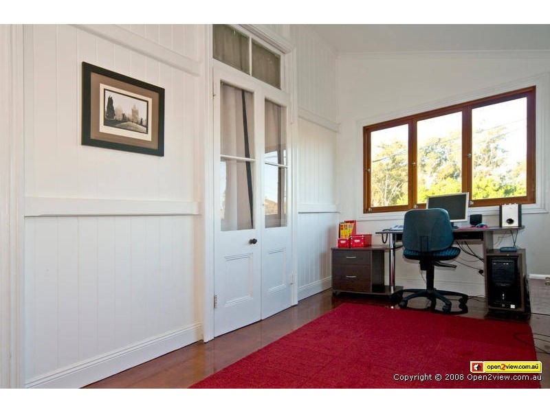 120 Ekibin Rd, Annerley QLD 4103