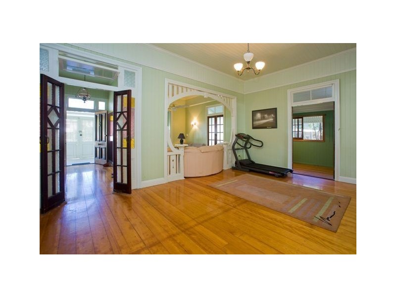 85 Villa Street, Annerley QLD 4103