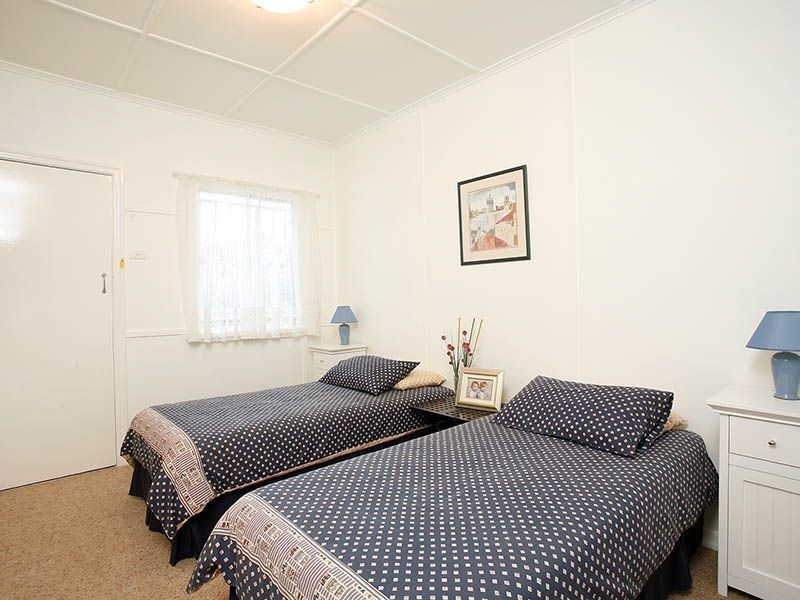 190 Cracknell Road, Tarragindi QLD 4121