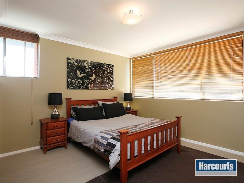 6/12 Hanworth Street, East Brisbane QLD 4169