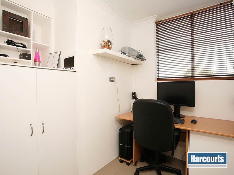 6/12 Hanworth Street, East Brisbane QLD 4169