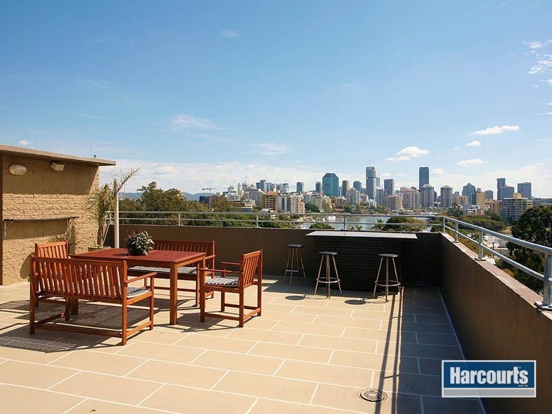 6/12 Hanworth Street, East Brisbane QLD 4169